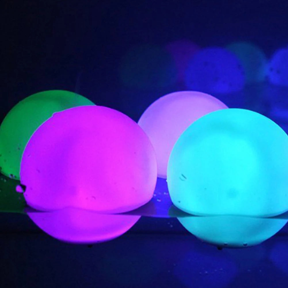 Outdoor LED Garden Ball Remote Control LED Glowing Balloon 16 Colors Summer Water Game Ball Light Beach Wedding Party Decoration